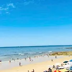 Apartman Bliss Terrace , 250 M From The Waves