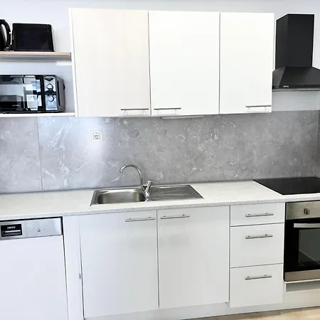 Bliss Terrace , 250 M From The Waves Apartment Albufeira