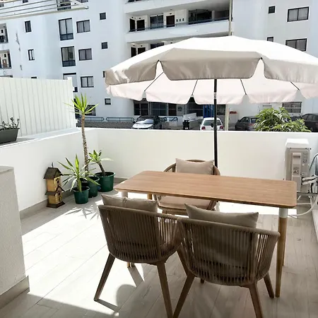 Bliss Terrace , 250 M From The Waves Apartamento *