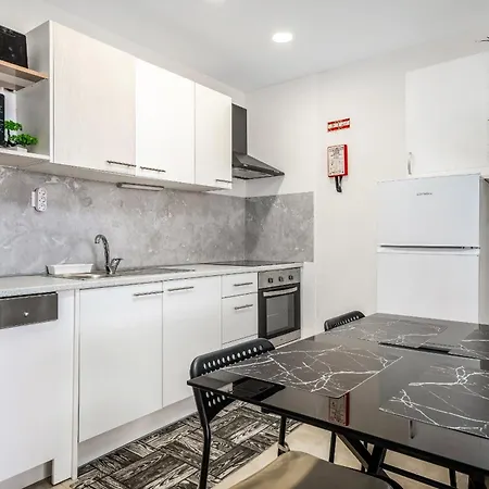 Apartamento Bliss Terrace , 250 M From The Waves Albufeira