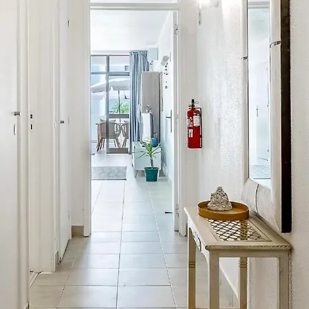 Apartamento Bliss Terrace , 250 M From The Waves *