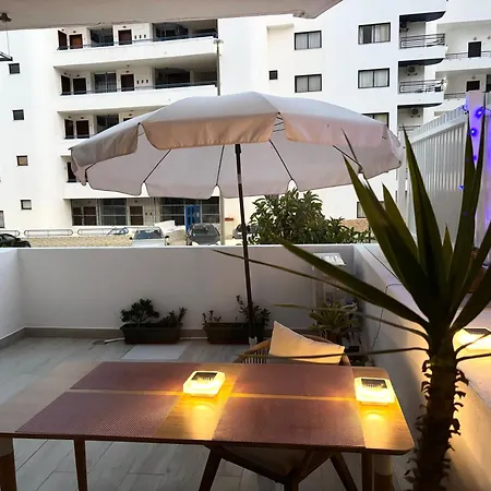 Bliss Terrace , 250 M From The Waves Apartamento *